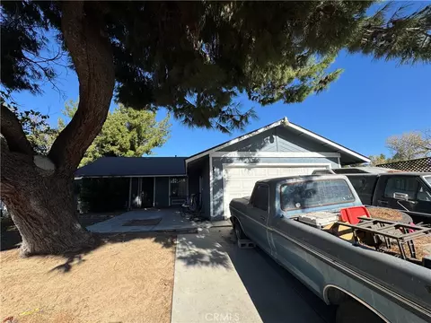 446 E Fromer St, Rialto, CA 92376
