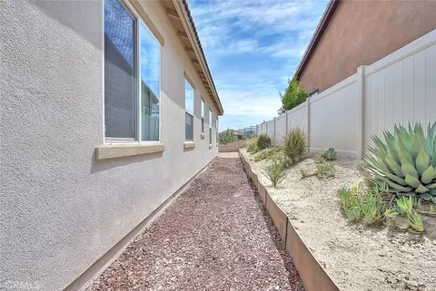 Exterior - 322 Forked Run, Beaumont, CA 92223 photo 5 of 11