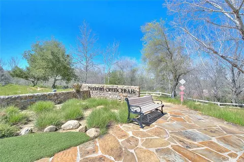 View/Area - 322 Forked Run, Beaumont, CA 92223 photo 14 of 15