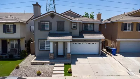 14669 Bison Ln, Fontana, CA 92336