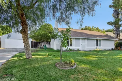 1314 W Victoria St, Rialto, CA 92376