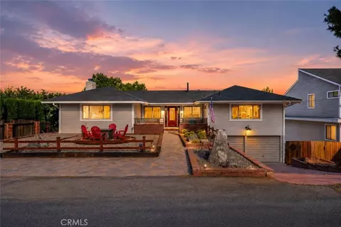 5495 Summit Dr, Wrightwood, CA 92397