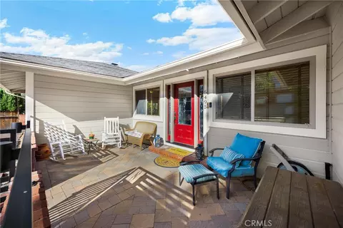 Exterior - 5495 Summit Dr, Wrightwood, CA 92397 photo 2 of 12
