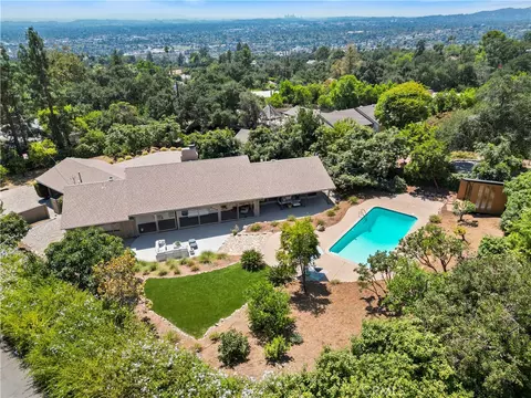 1987 Windover Rd, Pasadena, CA 91107