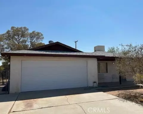 1204 S Mahan St, Ridgecrest, CA 93555