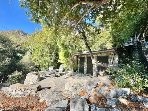 49 Ice House Canyon Rd, Mt Baldy, CA 91759