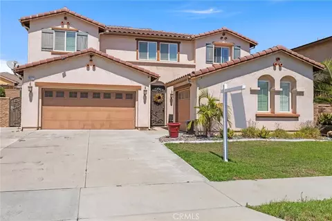 16004 Cascade Dr, Fontana, CA 92336