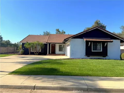 977 Wellington Rd, San Dimas, CA 91773