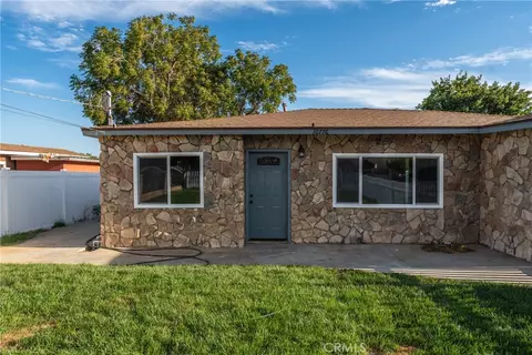 10776 Cypress Ave, Riverside, CA 92505