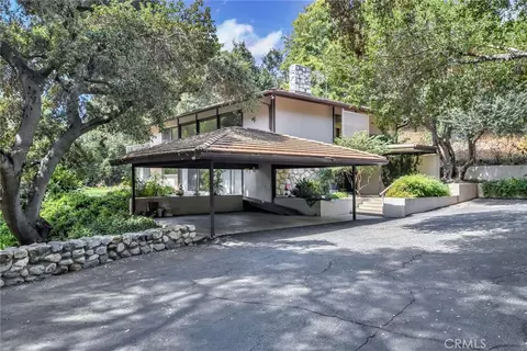 1445 E Covina Hills Rd, Covina, CA 91724