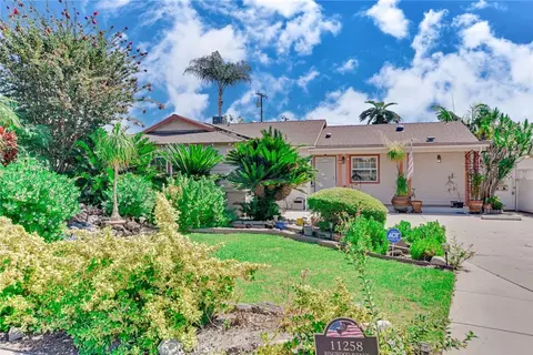 11258 Ringwood Ave, Santa Fe Springs, CA 90670