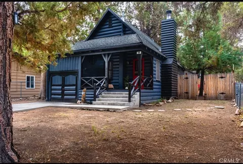 200 E Fairway Blvd, Big Bear City, CA 92314