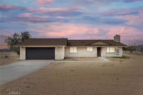 22612 Viento Rd, Apple Valley, CA 92308