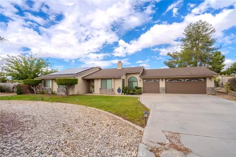 18106 Carob St, Hesperia, CA 92345