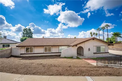 8631 Surrey Ln, Alta Loma, CA 91701