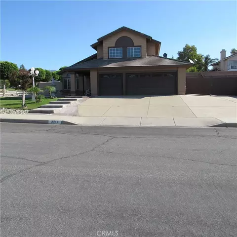 2540 W Via Bello Dr, Rialto, CA 92377