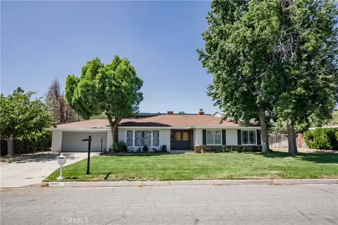 5862 Geremander Ave, Rialto, CA 92377