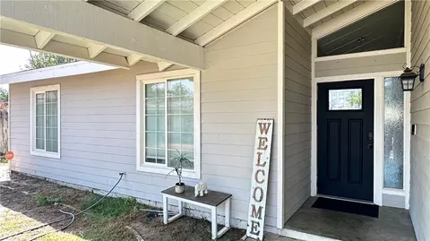 3025 Kennedy Way, Bakersfield, CA 93309