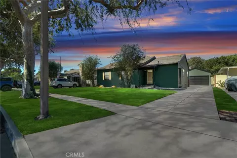 719 E Avalon Ave, Santa Ana, CA 92706