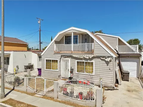 Exterior - 1211 E Leigh Ct, Long Beach, CA 90806 photo 3 of 4