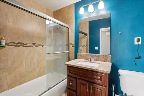 Bath - 1211 E Leigh Ct, Long Beach, CA 90806 photo 1 of 2