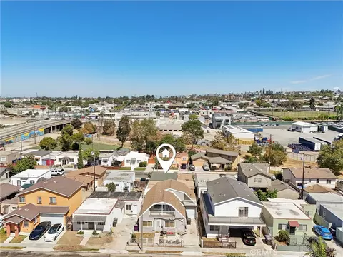View/Area - 1211 E Leigh Ct, Long Beach, CA 90806 photo 3 of 9