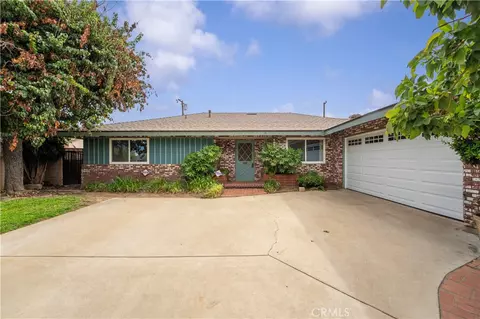 562 E Allen Ave, San Dimas, CA 91773