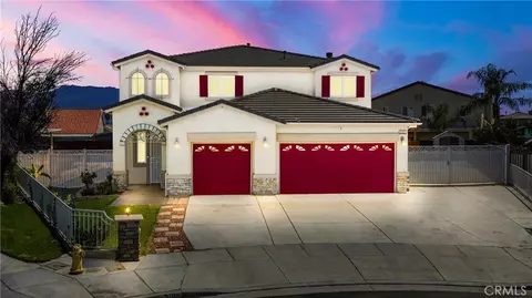 2121 Lavender Ct, San Jacinto, CA 92582