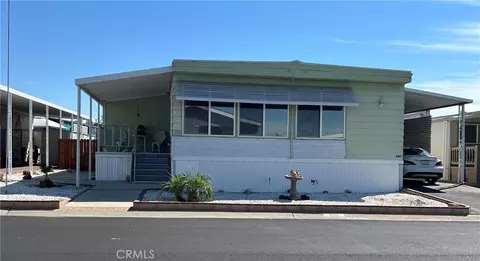 4095 Fruit St #606, La Verne, CA 91750