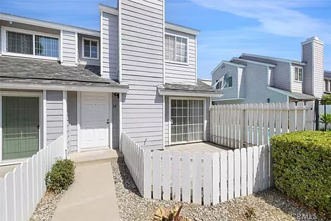 14380 Foothill Blvd #24, Sylmar, CA 91342