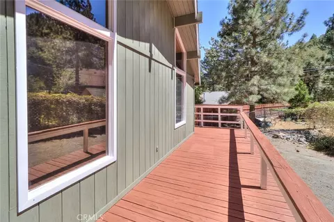 Exterior - 5291 Orchard Dr, Wrightwood, CA 92397 photo 12 of 17