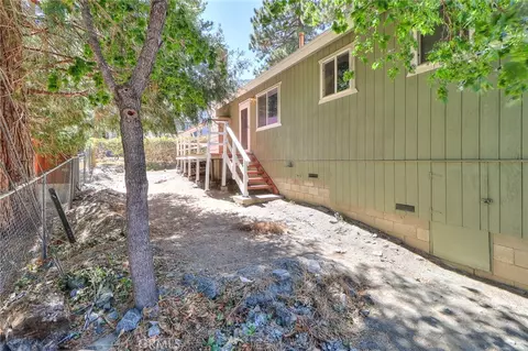 Exterior - 5291 Orchard Dr, Wrightwood, CA 92397 photo 8 of 17