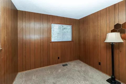 Bedroom - 5291 Orchard Dr, Wrightwood, CA 92397 photo 3 of 5