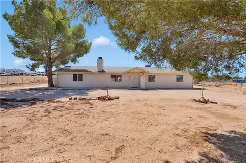 18135 Valencia St, Hesperia, CA 92345