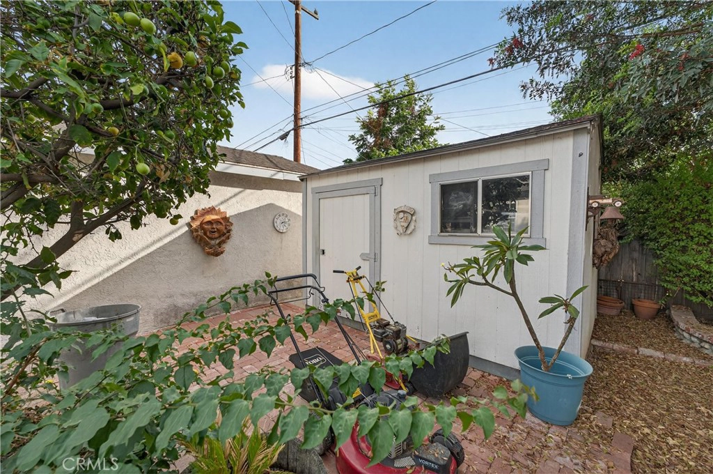 11472 Rose Hedge, Whittier, CA 90606 | 38 Photos - Movoto