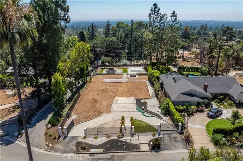 1400 E Palm St, Altadena, CA 91001