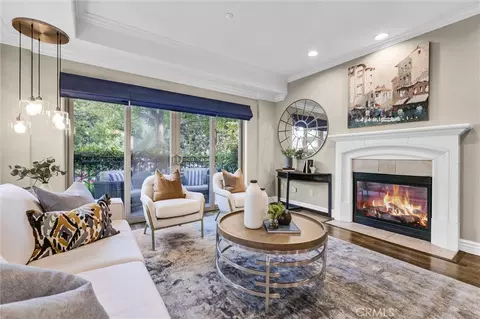 1741 S Bentley Ave #1, Los Angeles, CA 90025