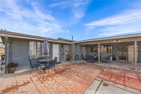 Exterior - 13288 Choco Rd, Apple Valley, CA 92308 photo 5 of 9