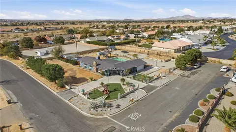 View/Area - 13288 Choco Rd, Apple Valley, CA 92308 photo 2 of 6