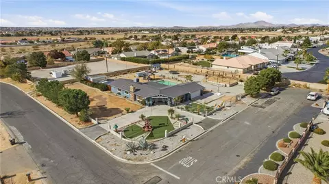 View/Area - 13288 Choco Rd, Apple Valley, CA 92308 photo 3 of 7