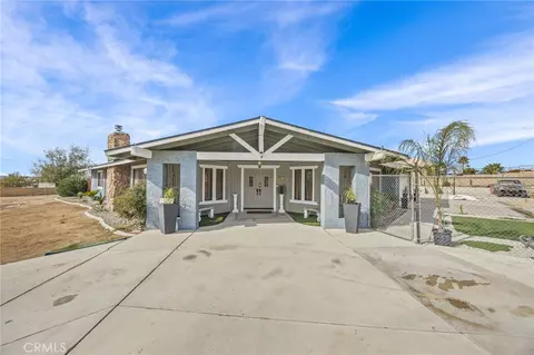 13288 Choco Rd, Apple Valley, CA 92308