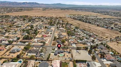View/Area - 13288 Choco Rd, Apple Valley, CA 92308 photo 7 of 7