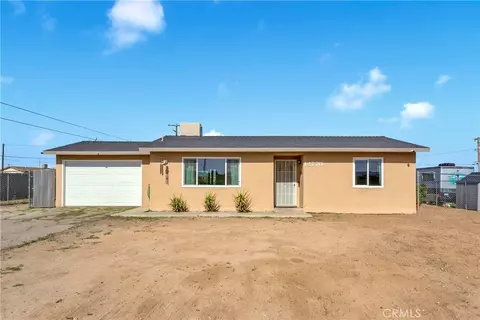 12770 Lakota Rd, Apple Valley, CA 92308