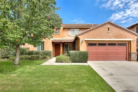 41100 Hatton Gdn, Lake Elsinore, CA 92532