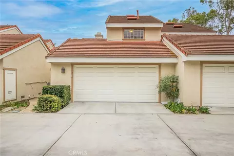 19 Dartmouth, Irvine, CA 92612