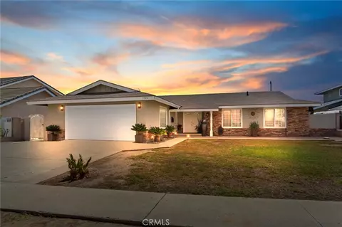 7722 Park Mccomber Cir, Buena Park, CA 90621