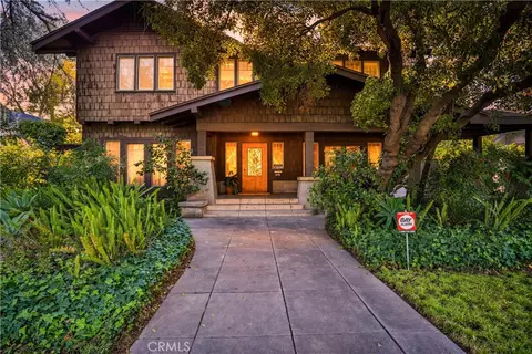 845 N Indian Hl, Claremont, CA 91711