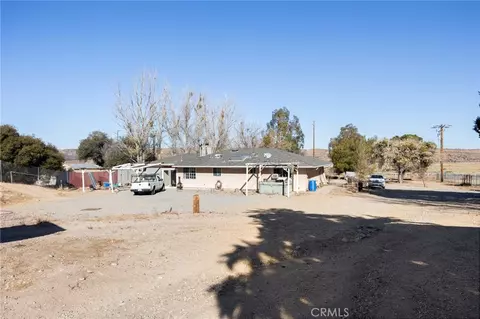 16551 State Highway 173, Hesperia, CA 92345 photo 2