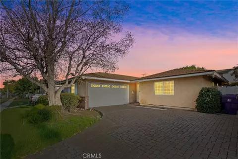 8065 E Ring St, Long Beach, CA 90808