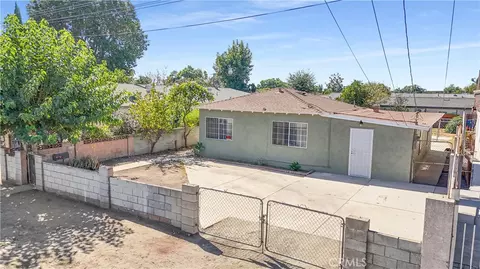 10321 Laurel Canyon Blvd, Pacoima, CA 91331